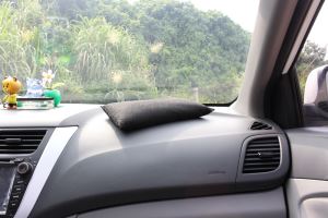 Úsáid Athchúrsáil Úsáidí Car Absorber Taise