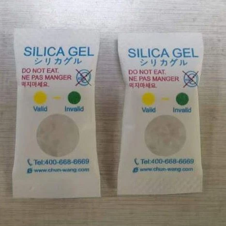 Míthuiscint maidir le Desiccant Glóthach Shilice a Sheiceáil
